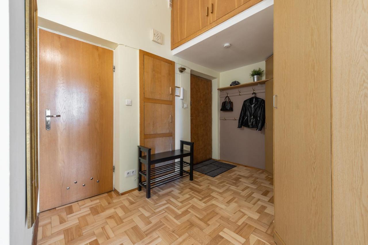 Two Bedroom Apartment For 6 People Варшава Экстерьер фото